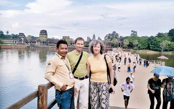 ​ជីវភាពមគ្គុទ្ទេសក៍​ទេសចរណ៍​​ ​បានងើប​បន្តិច​ ជាបណ្តើៗ