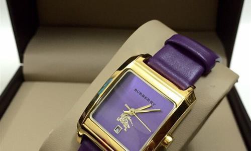 6 mẫu đồng hồ không số – Sự yên lặng của thời gian