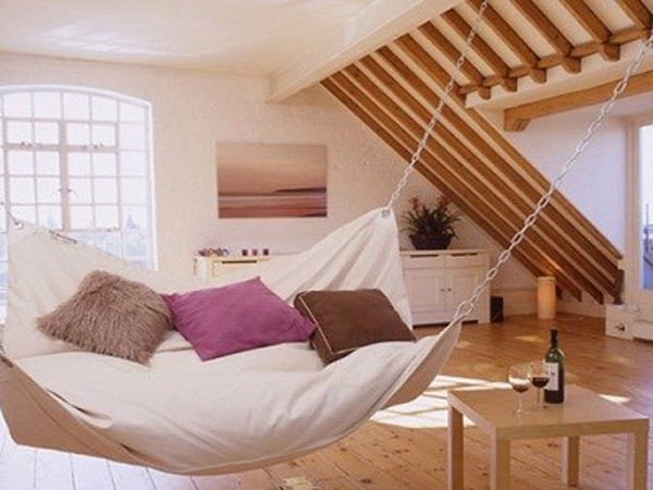 Sáng tạo cùng sơn làm mới cầu thang cho nhà bạn