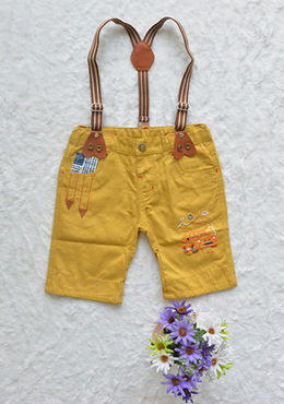 Quần Bé Trai Dây Đeo Kaki Short Thêu Vàng