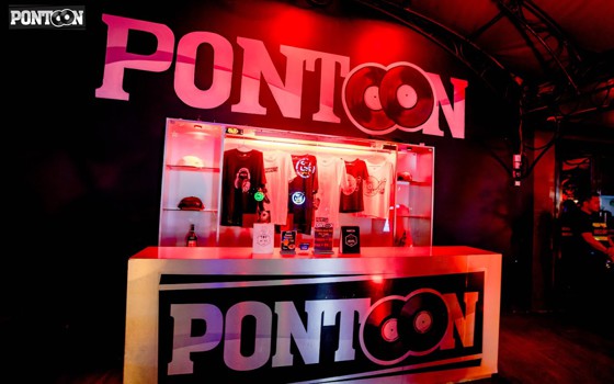 Pontoon Club