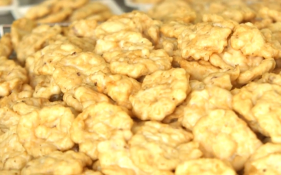 Vị ngon đậm đà của chả mực giã tay Hạ Long