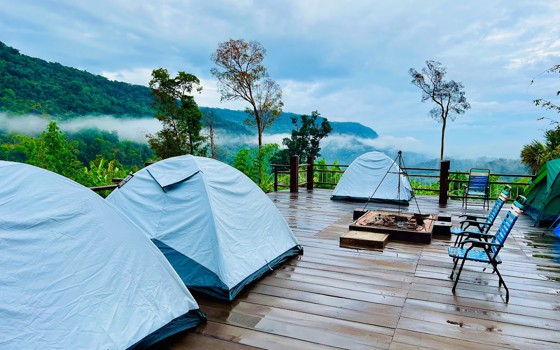 អាកាសា ភ្នំត្បែង (ផ្ទះលំហែ​ &​ ឧទ្យានជេីងភ្នំ)​ ខេត្តព្រះវិហារ