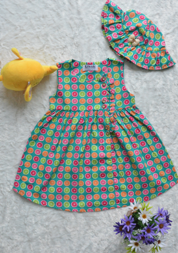 Đầm Chấm Bi Bé Gái Khuy Nón Trung Thổ Cẩm