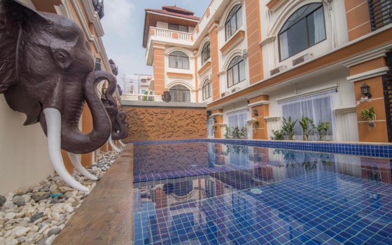 សណ្ឋាគារ Raksmey Chanreas ភ្នំពេញ