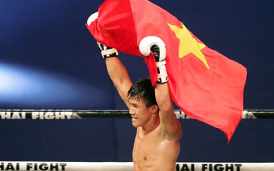 Võ đài Thai Fight 2015: Duy Nhất và Văn Đài lên ngôi vô địch