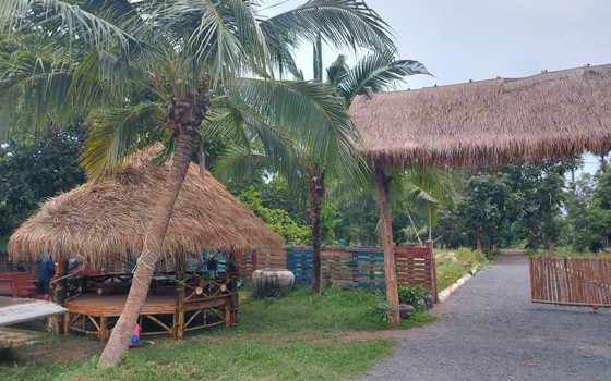 ភូមិលំហែ ក្បែរភ្នំសន្ទូច ខេត្តកំពង់ឆ្នាំង