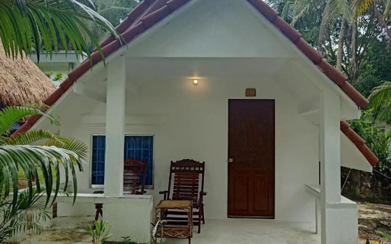 Bunnan Bungalows and Restaurant នៅកោះរ៉ុង