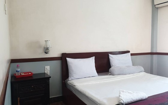 ផ្ទះសំណាក់​រតនះ​ ខេត្តកំពង់ចាម