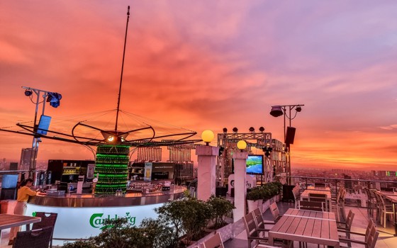 Eclipse Sky Bar & Restaurant ភ្នំពេញ