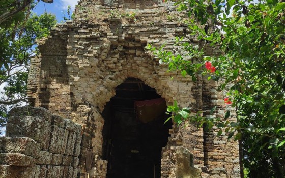 ប្រាសាទ​ព្រះគោ ខេត្តតាកែវ