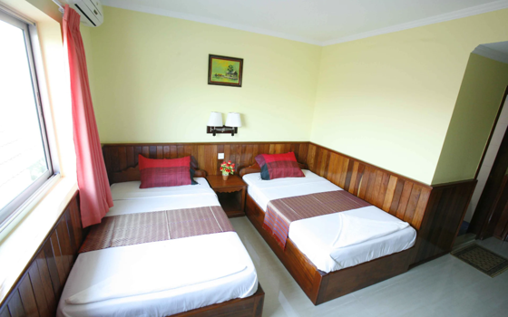 សណ្ឋាគារ Pkar Chhouk Teb កំពង់ចាម