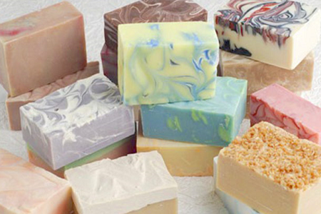 Những cách làm xà phòng handmade dễ như trở bàn tay