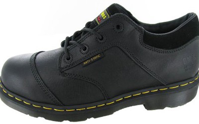 Phân biệt giày DR MARTENS da thật và da lộn