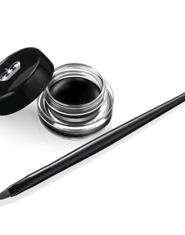 SCANDALEYES – RIMMEL