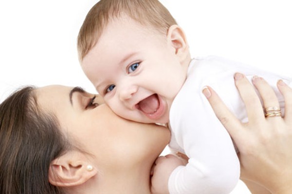 Để bảo vệ sức khỏe thai nhi mẹ bầu cần tránh những thói quen này