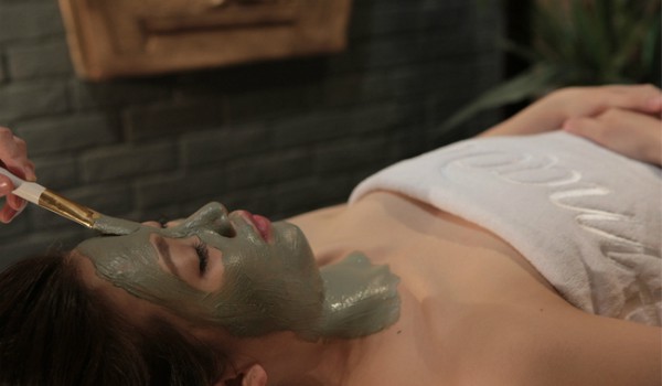 Những sai lầm của phái đẹp khi tẩy tế bào chết cho da