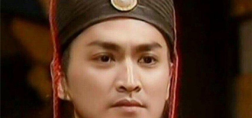 Hơn 20 năm đã trôi qua, Triển Chiêu vẫn cô đơn lẻ bóng không gia đình