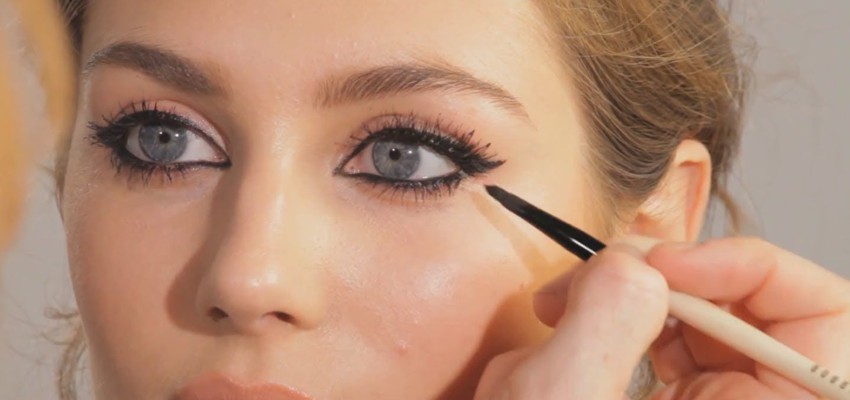 2 phút kẻ mắt cực xinh như gái Hàn