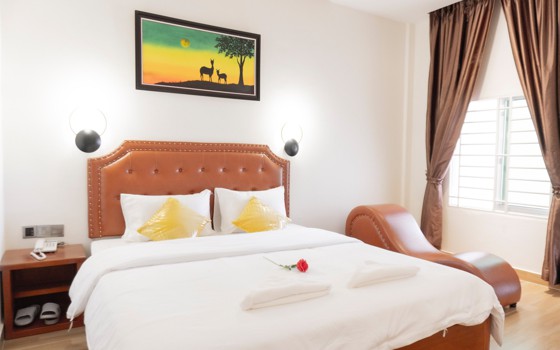 ផ្ទះសំណាក់ វ័នណាយ ខេត្តកំពង់ឆ្នាំង