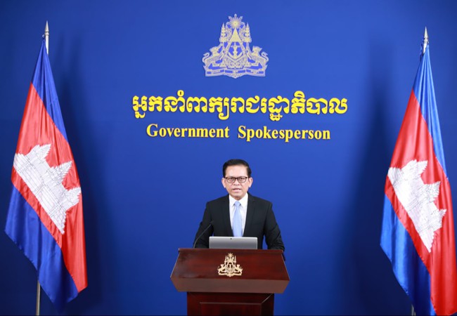 អ្នកនាំពាក្យរាជរដ្ឋាភិបាលកម្ពុជា ចាត់ទុកសកម្មភាពពង្រាយទូរកុងតឺន័រ រាយលួសបន្លា និងលួចសម្បត្តិពលរដ្ឋស៉ីវិលកម្ពុជាពីសំណាក់ទាហានថៃ ជាទង្វើខុសច្បាប់អន្ដរជាតិ និងបំពានលើខ្សែព្រំដែនអន្ដរជាតិ