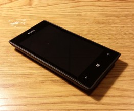 Thật tuyệt vời, Nokia Lumia 520 chạy mượt được Android 7.1 Nougat