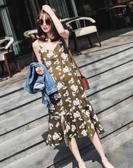 Đầm maxi dây voan hoa