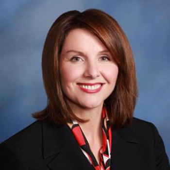 លោកស្រីមេធាវី រស់​ រីតា