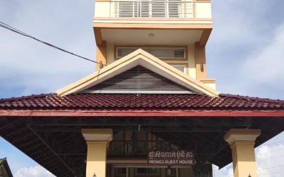 ផ្ទះសំណាក់​ Monica ខេត្តកំពត