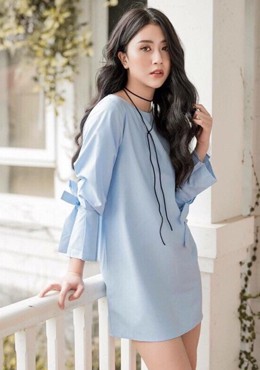 Đầm form rộng tay dài thắt nơ