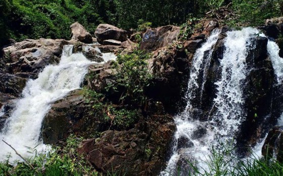 ទឹកធ្លាក់ស្រែអំពិល ខេត្តកំពង់ឆ្នាំង