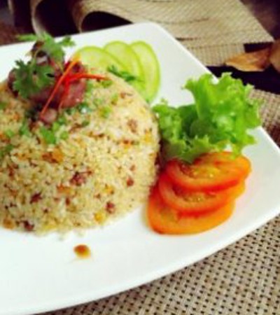 បាយឆា​លលក