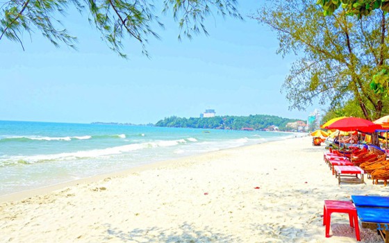 ឆ្នេរអូរឈើទាល ខេត្តព្រះសីហនុ