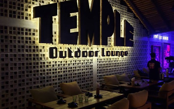 Temple Club - Kampot ខេត្តកំពត
