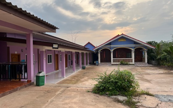 ផ្ទះសំណាក់ថ្មដារីករាយ ខេត្តពោធិ៍សាត់