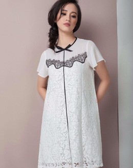 Đầm ren trắng phối nơ