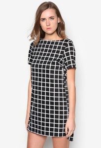 Đầm Suông Vạt High Low Caro