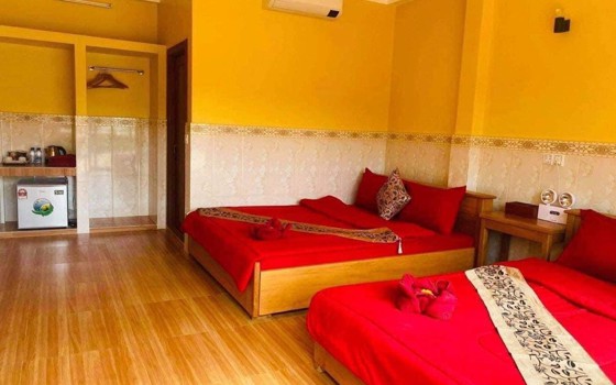 ផ្ទះក្រហម មណ្ឌលគីរី ខេត្តមណ្ឌលគិរី