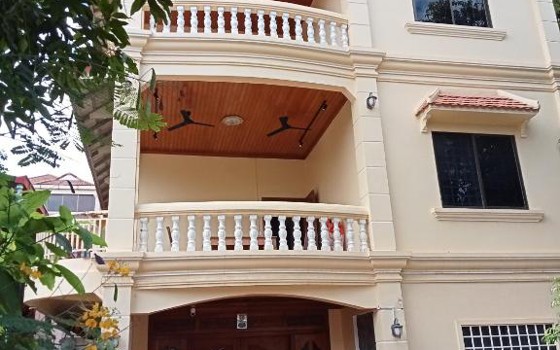 ផ្ទះសំណាក់​ Makers Guesthouse Siem Reap សៀមរាប