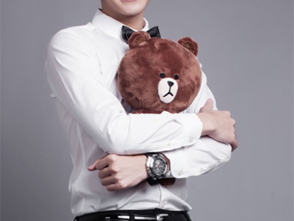 DIỆN ÁO SƠ MI ĐẸP NHƯ NOO PHƯỚC THỊNH