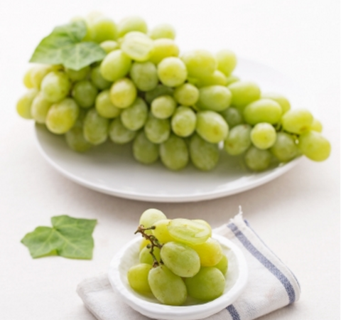 Nho Xanh Không Hạt Mỹ