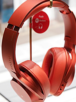 Tai nghe chụp tai Wifi Sony h.ear on Wireless