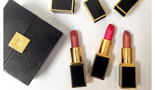 ក្រែមលាបមាត់កំពូលទាំង ៥ ដែលអ្នកគួរមាន