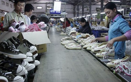 Giày Thượng Đình mắc kẹt với nợ khó đòi