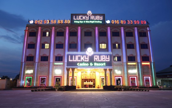 Lucky Ruby Border Casino&Resort ស្វាយរៀង
