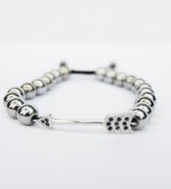 ខ្សែដៃ Onyx ពណ៌ខ្មៅ និងមាស