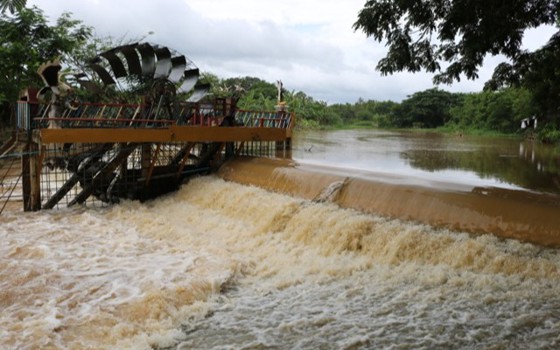 រមណីយដ្ឋានរហាត់ទឹក ខេត្តប៉ៃលិន