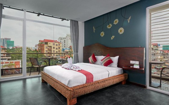 សណ្ឋាគារ Monsoon Bassac ភ្នំពេញ