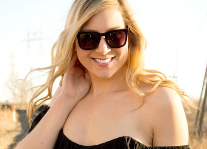 Những lần mẫu Việt “vật vã” với bạn diễn trên sàn catwalk