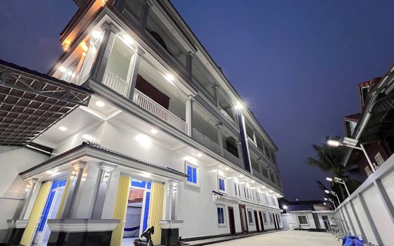 ផ្ទះសំណាក់ តារាសួគ៌ ខេត្តតាកែវ